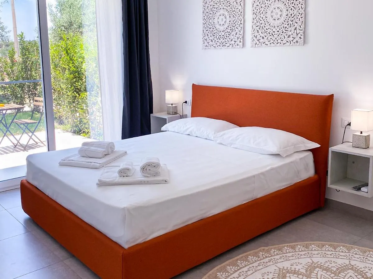 Bed and Breakfast Dimora Calauriia - Adults Only Noto 0*,  Italien