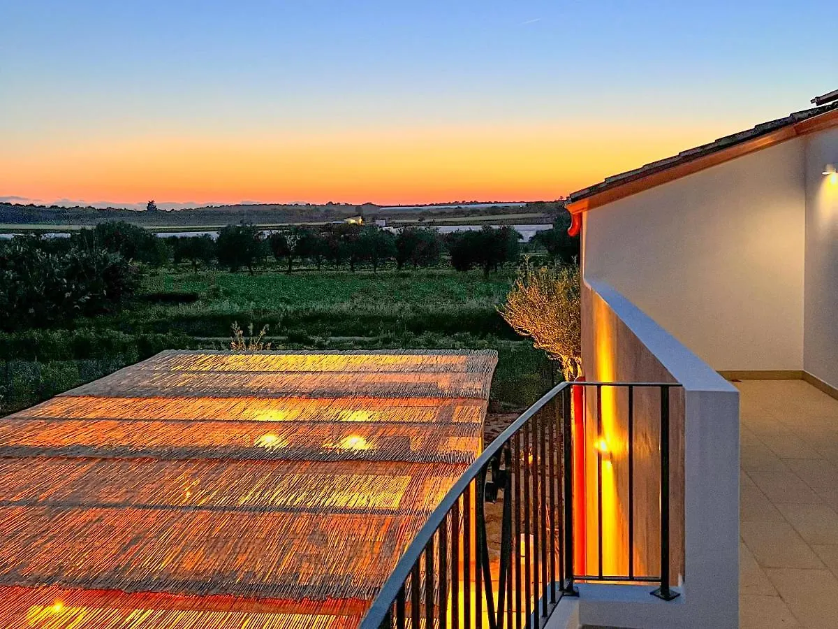 Bed and Breakfast Dimora Calauriia - Adults Only Noto Frühstückspension