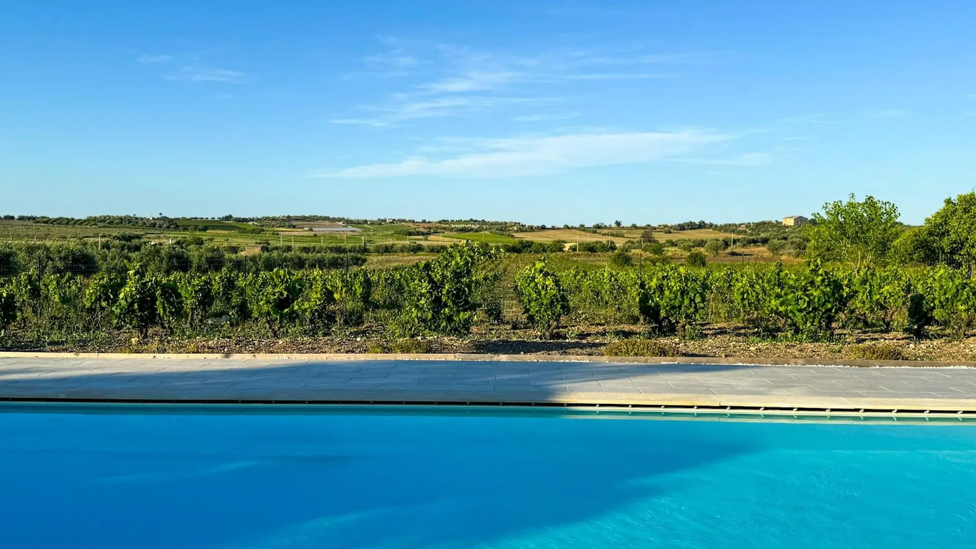 Bed and Breakfast Dimora Calauriia - Adults Only Noto 0*,  Italien