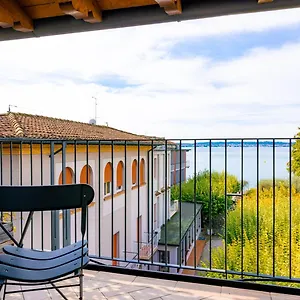 Mavino 3*, Sirmione Italia
